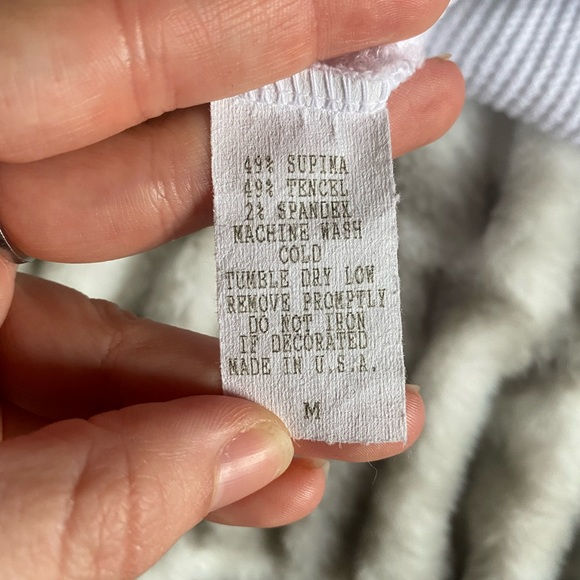 R & R Surplus White & Grey Knit Tank - Picture 3 of 6